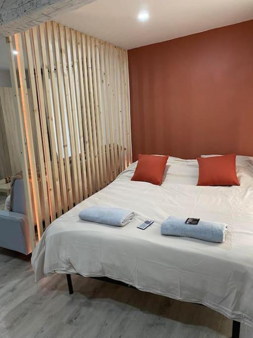 Appartement Loft Terracotta Маноск Екстер'єр фото